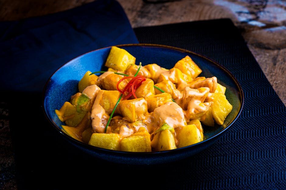 Patatas bravas sauce piquante